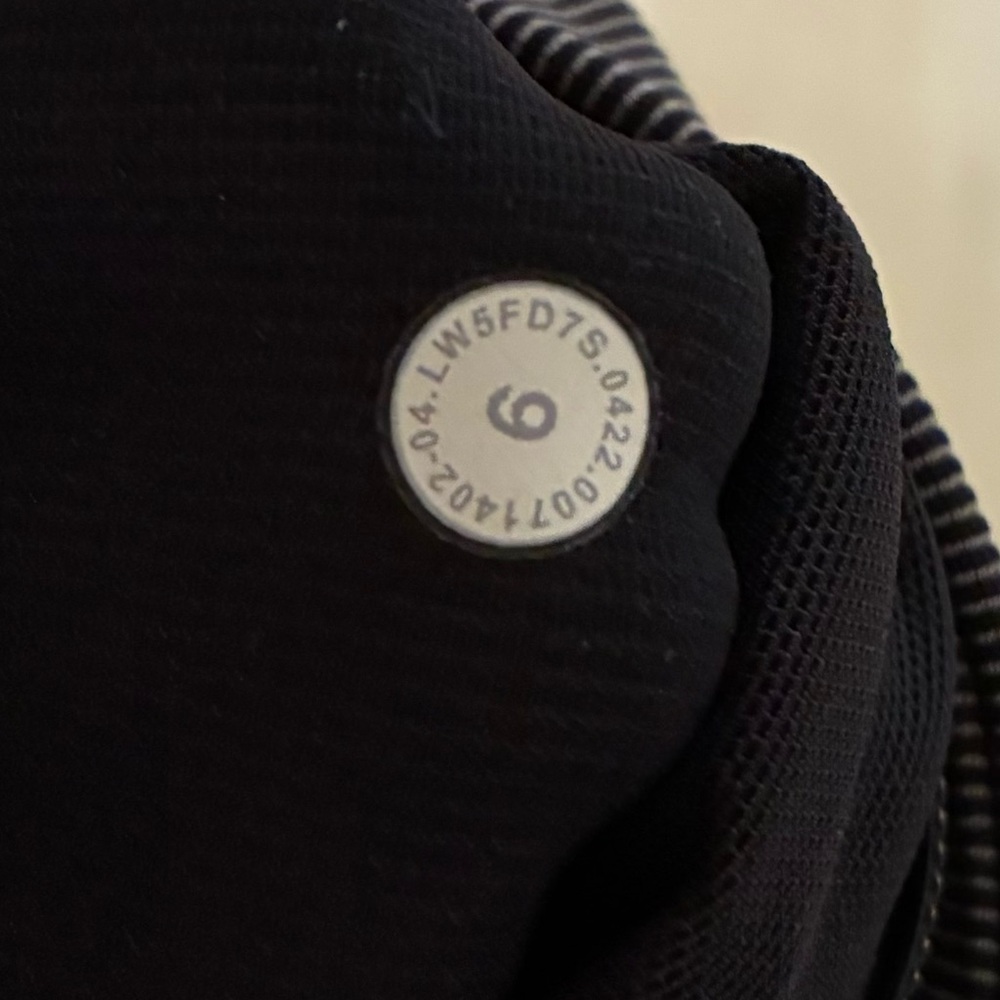 Lululemon Base Pace High-Rise Tight 25" *Two-Tone Ribbed - Picture 6 of 6